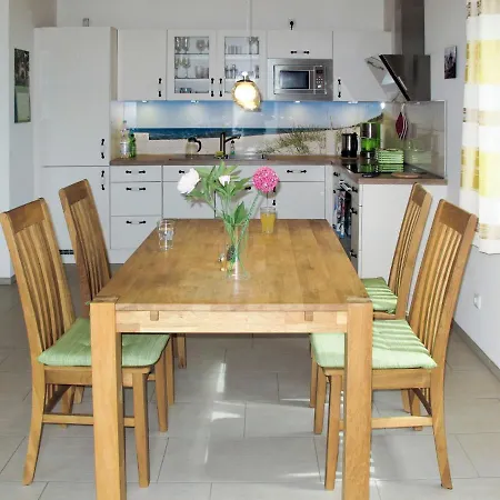 Ruegenperle By Interhome Feriehus Altefähr