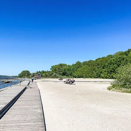 Ruegenperle By Interhome Altefähr